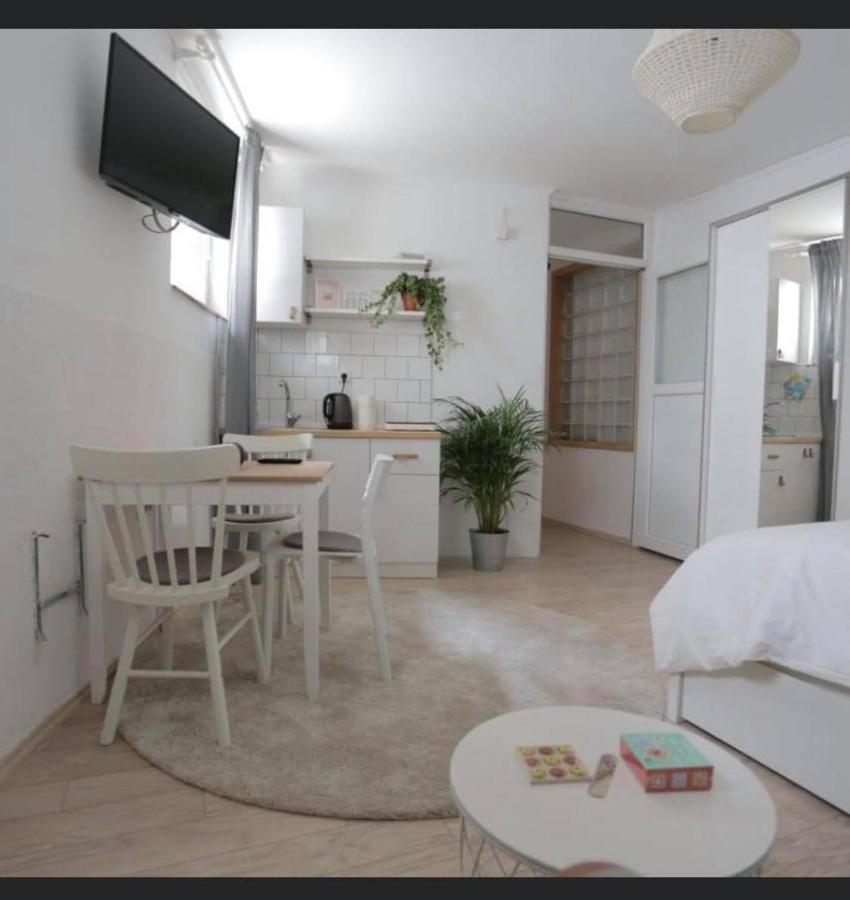 Studio Apartments Siesta Сараево Екстериор снимка